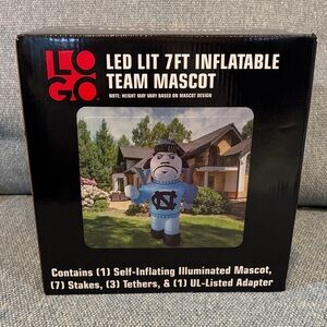 Logo Brands NWT 7 FT inflatable Mascot!